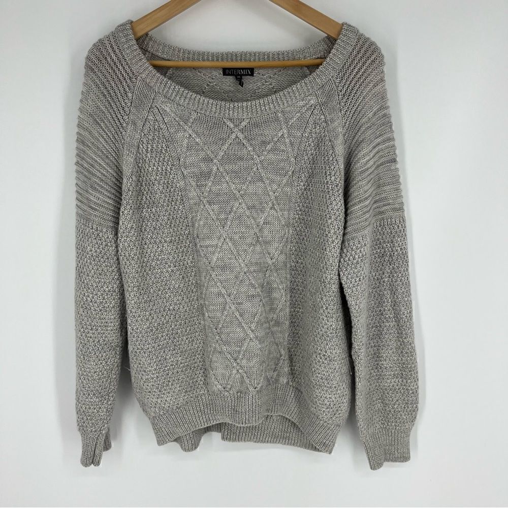 Intermix Sweater Size Medium Womens Gray Cable Knit Pullover Wool Blend Boatneck